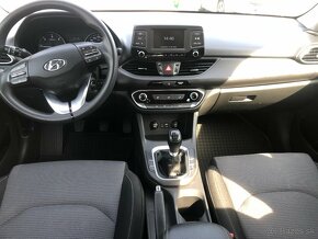 Hyundai i30 CW 1,6 CRDI 115 Classic,85kw,M6.5d..Kup.v SR. - 18