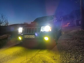 Predám Jeep Grand Cherokee 3.0 CRD limited - 18