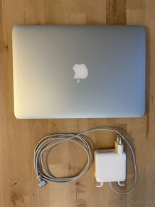 Predám Macbook Pro 2013 Late, 8Gb RAM, 256Gb SSD - 18