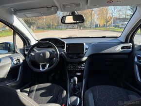 Peugeot 2008 1.2 Puretech 2016 - 18