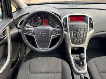 Opel Astra 1.7cdti SportTourer 2012 PLNE POJAZDNÉ - 18