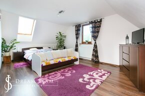 Zabehnutý apartmánový rodinný dom +wellness Banská Štiavnica - 18