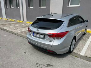 Hyundai i40 1.7 CRDI 100kw automat - 18