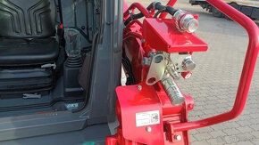 TAKEUCHI TL12V-2 DIESEL - 18