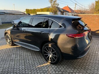 Mercedes-Benz EQC 400 4MATIC AMG Line - 18