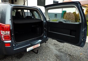 SUZUKI GRAND VITARA 1.9DDiS 4x4 - KLIMA, VYHREV SED, ŤAŽNE - 18