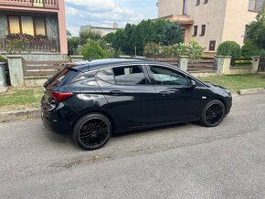 Opel Astra 1.4 Turbo - 18