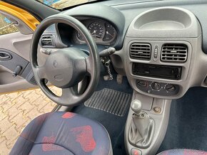 Renault Clio 1.2 RL - 18