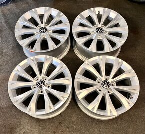 5x112 R17 originál disky Volkswagen TOP STAV - ET 40 - 18