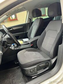 Volkswagen Passat 1.6TDi R-line - 18