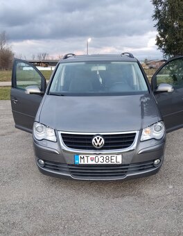 Volkswagen Touran 1.4 TSI DSG 103kw - 18