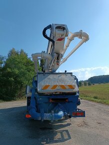 Mercedes-Benz AXOR 1833 Betonpumpa 28metrů STROJ - 18