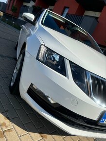 Škoda Octavia Combi 1.6 TDI 115k Ambition - 18