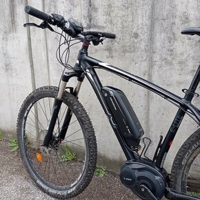 Predám velmi zachovalý e-bike značky merida - 18