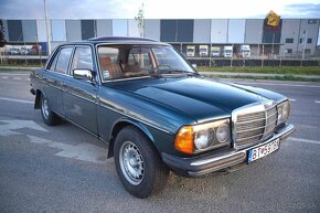 Mercedes W123 - 18