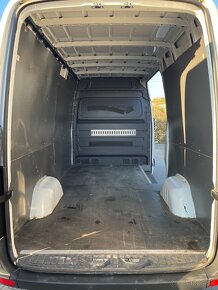 VW CRAFTER R17 2.0TDI L2H2,KLIMA,145tkm SERVIS VW-ČR,1maj,A1 - 18