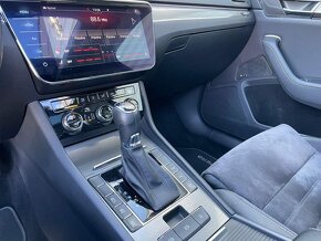 Škoda Superb Combi 2020 Webasto Matrix Canton Alcantara - 18