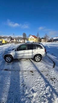 Toyota RAV4 2,OD-4D 4×4 - 18