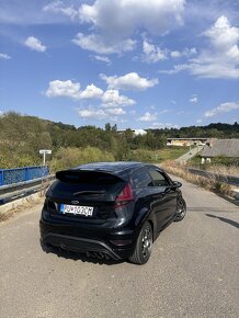 Ford Fiesta ST - 18