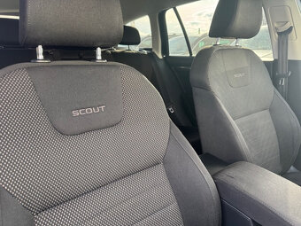 Škoda Octavia Combi SCOUT 2.0 TDI DSG 4x4 AKONTACIA OD 0% - 18