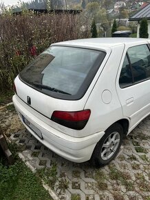 Peugeot 306, 1.9 50 kW - 18