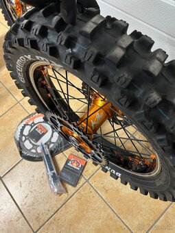 Ktm kite A60 enduro kolesá 21+18”, factory - 18