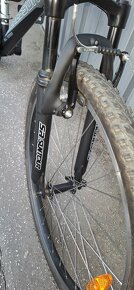 horský bicykel GT - Aggressor 1xXL  a 1xM - 18