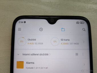 Xiaomi Note 8T  4 / 64 + 256 GB - 18