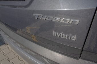 Hyundai Tucson Hybrid - 18