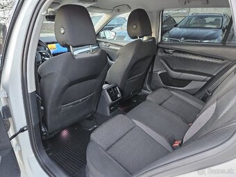 Škoda Octavia Combi 2.0 TDI SCR Style DSG - 18