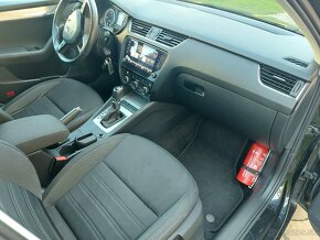 Škoda Octavia Combi 1.6 TDI,DSG,85KW FACELIFT,panorama - 18