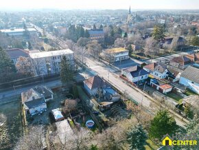 RODINNÝ DOM S VEĽKÝM POTENCIÁLIM V PRIAMOM CENTRE MESTA, HUR - 18