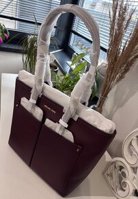 Burgundy kabelka Michael Kors - 18