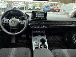 Honda CIVIC 2.0 e:HEV Elegance e-CVT 2024 - 18