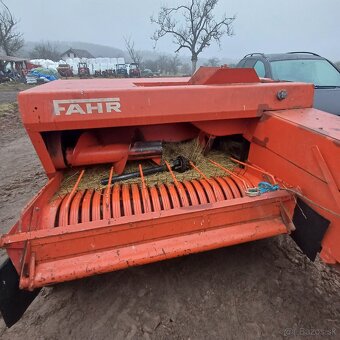 Lis na kocky,na hranaté baliky deutz fahr hd 400 - 18