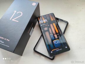 Xiaomi 12 Pro 5G 12/256GB - 18