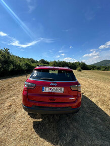 Jeep Compass 1.6 - 18