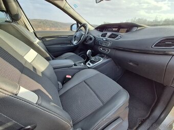 Renault grand Scenic - 18