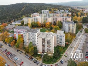 Zrekonštruovaný 3i byt s lodžiou v príjemnom prostredí - 18