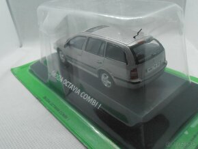 Škoda Octavia "Kaleidoskop" 1/43 - 18