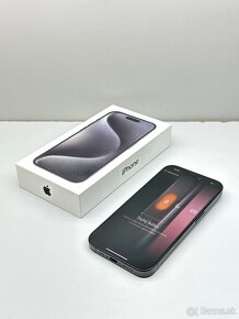 iPhone 15 PRO BLACK TITANIUM TOP STAV NOVÉHO ZÁRUKA - 18