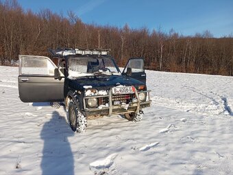 Lada Niva - 18