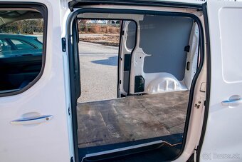 2020 Citroën Jumpy 2.0 HDI 73 tisíc km | bohatá výbava [DPH] - 18