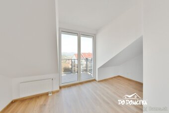 DO DOMČEKA | Jedinečný svetlý byt s panoramatickým výhľadom  - 18