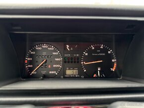 Volkswagen Golf MK2 GTI 1.8 - 18