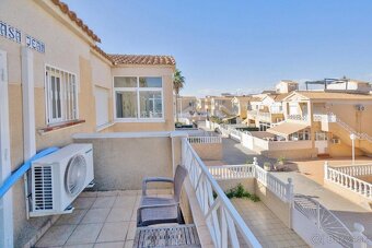 Mezonetový byt 3+1 s terasou a balkonem – Torrevieja - 18