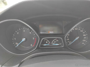 Ford Focus automat - 18