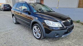 Škoda Octavia Combi 2.0 TDI CR DPF 4x4 Scout DSG - 18