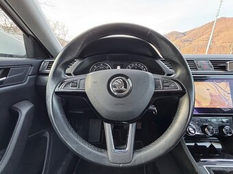 Škoda Superb Combi 1.6 TDI Ambition - 18