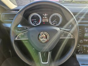 Škoda Superb Combi 2.0 TDI  190k 4x4 Live Plus DSG - 18